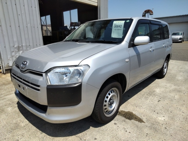 TOYOTA PROBOX 2015