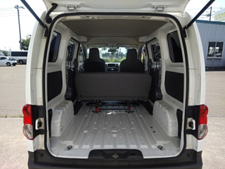 NISSAN NV200 2018