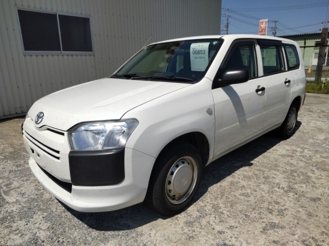 TOYOTA SUCCEED 2017