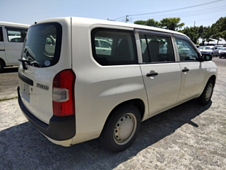 TOYOTA SUCCEED 2017