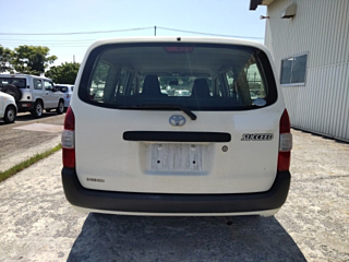 TOYOTA SUCCEED 2017