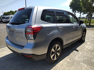 SUBARU FORESTER 2018