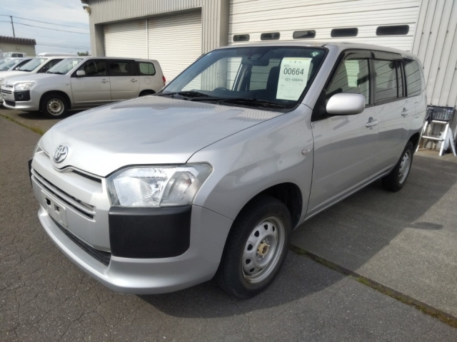 TOYOTA SUCCEED 2018