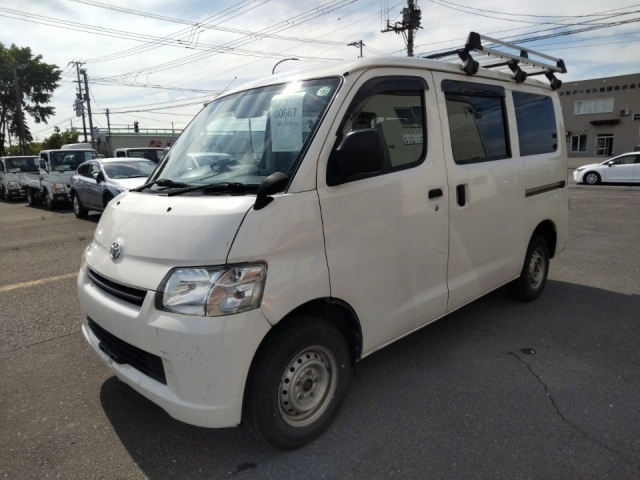 TOYOTA TOWN ACE VAN 2020