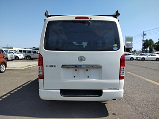 TOYOTA HIACE VAN 2018