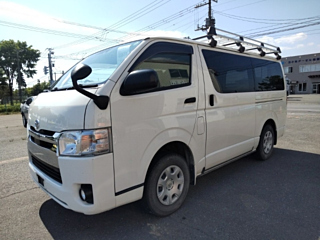 TOYOTA HIACE VAN 2018