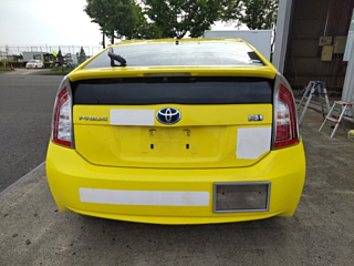 TOYOTA PRIUS 2013