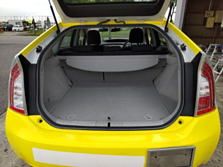 TOYOTA PRIUS 2013