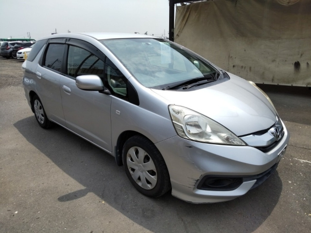HONDA FIT SHUTTLE 2014