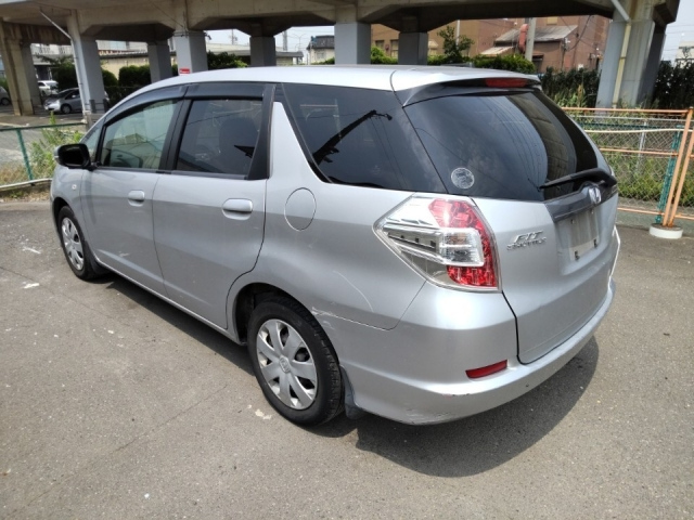 HONDA FIT SHUTTLE 2014