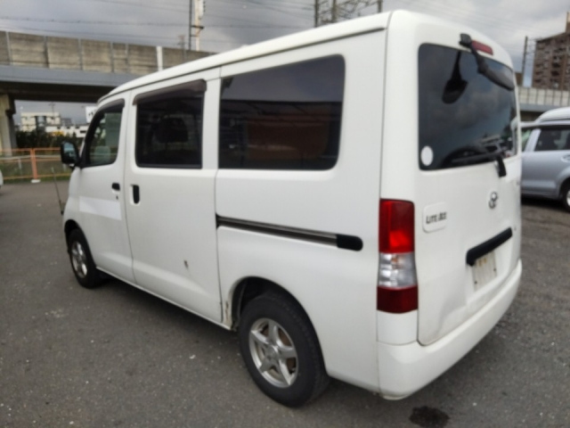 TOYOTA LITE ACE VAN 2016