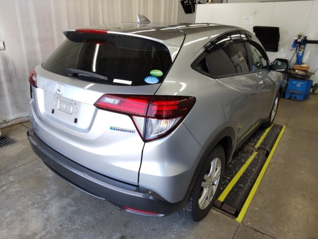 HONDA VEZEL 2016