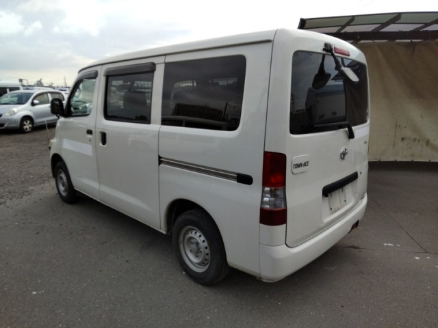 TOYOTA TOWN ACE VAN 2020