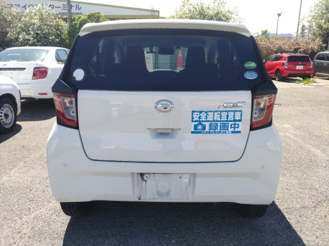DAIHATSU MIRA E S 2020