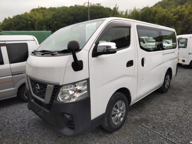 NISSAN CARAVAN VAN 2018