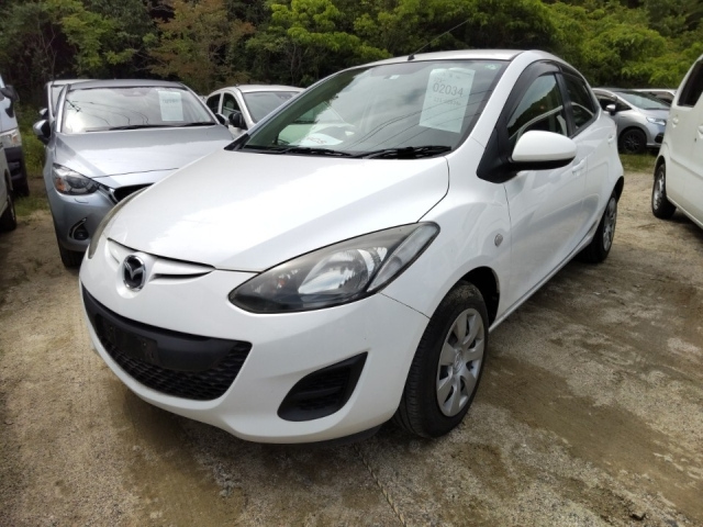 MAZDA DEMIO 2014