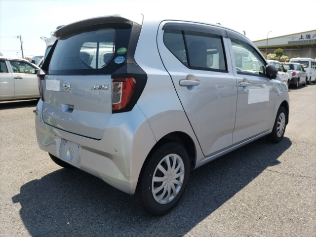 DAIHATSU MIRA E S 2020