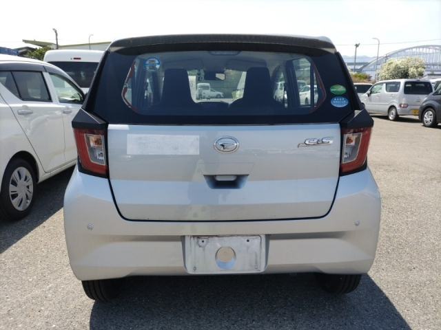DAIHATSU MIRA E S 2020