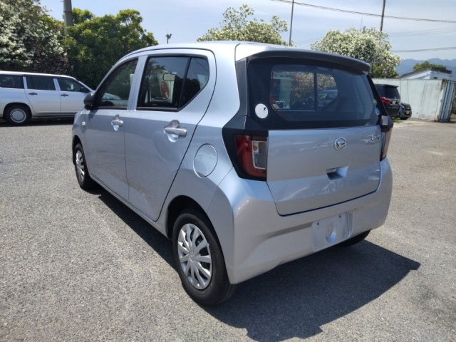DAIHATSU MIRA E S 2020