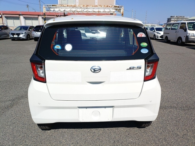 DAIHATSU MIRA E S 2020