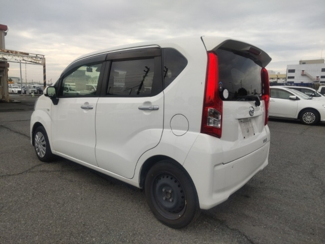DAIHATSU MOVE 2017