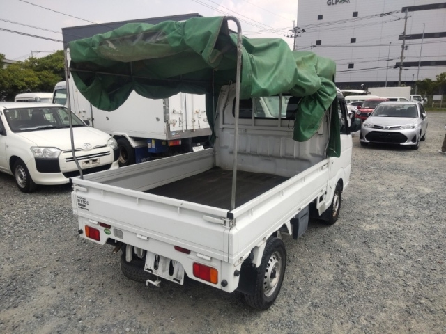 NISSAN CLIPPER TRUCK 2017