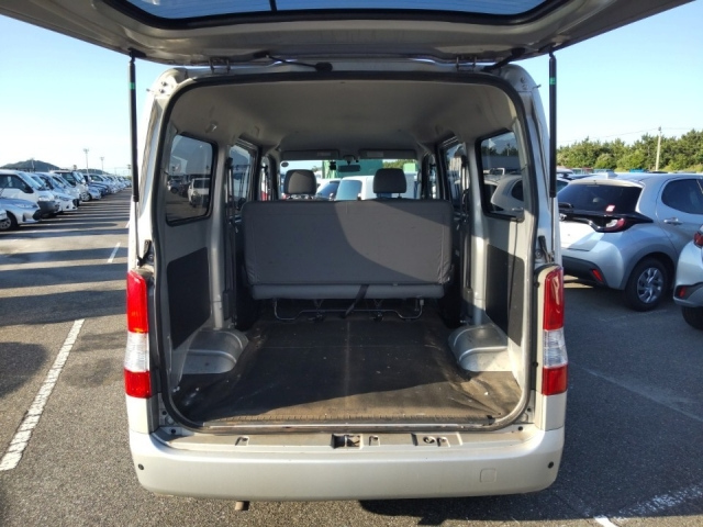 TOYOTA TOWN ACE VAN 2018
