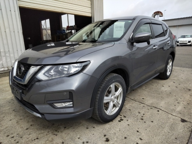 NISSAN X-TRAIL