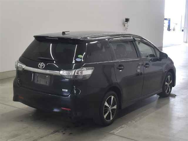 TOYOTA WISH 2012