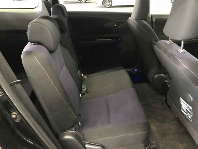 TOYOTA WISH 2012