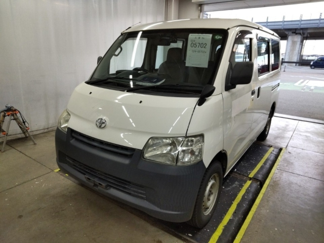 TOYOTA TOWN ACE VAN 2012