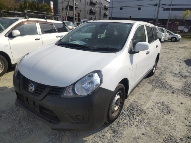 NISSAN AD 2020