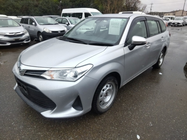 TOYOTA COROLLA FIELDER 2019