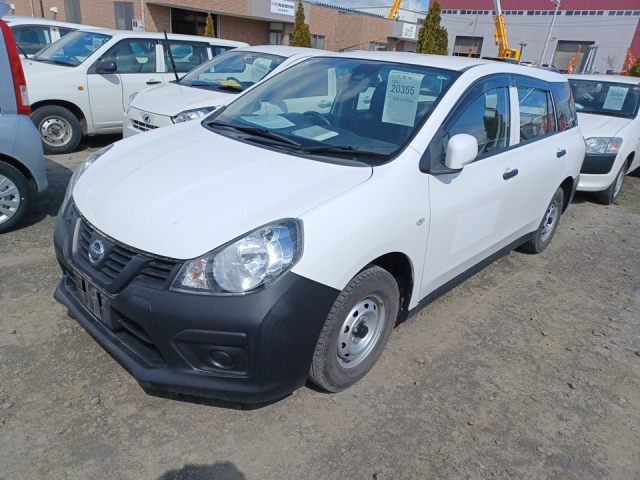 NISSAN AD 2020