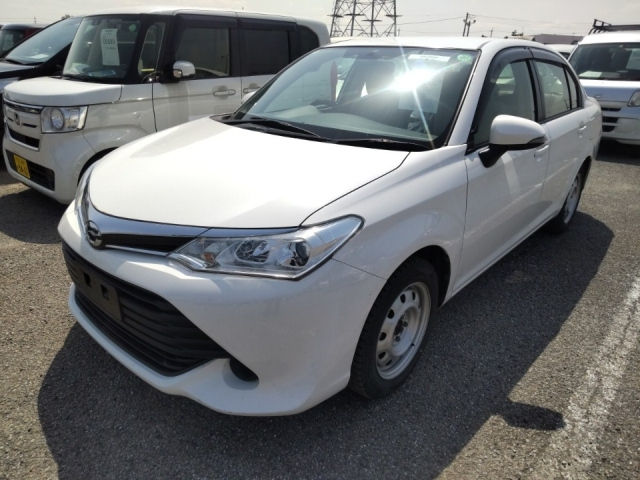 TOYOTA COROLLA AXIO 2015