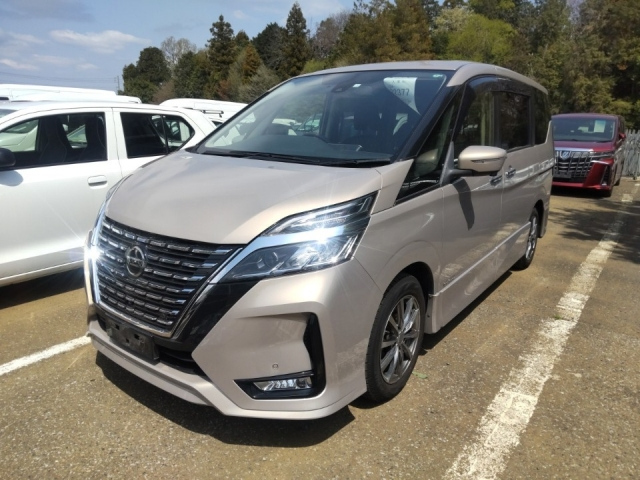 NISSAN SERENA 2020