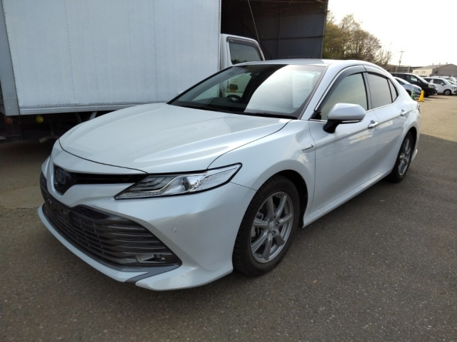 TOYOTA CAMRY