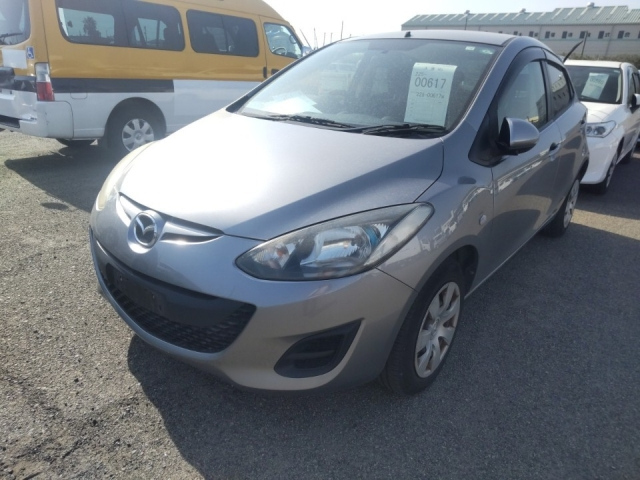 MAZDA DEMIO 2014