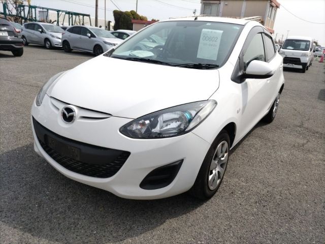 MAZDA DEMIO 2014