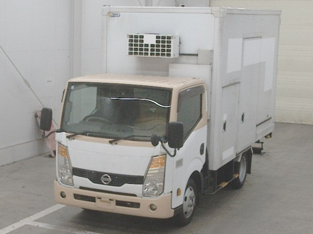 NISSAN ATLAS 2013