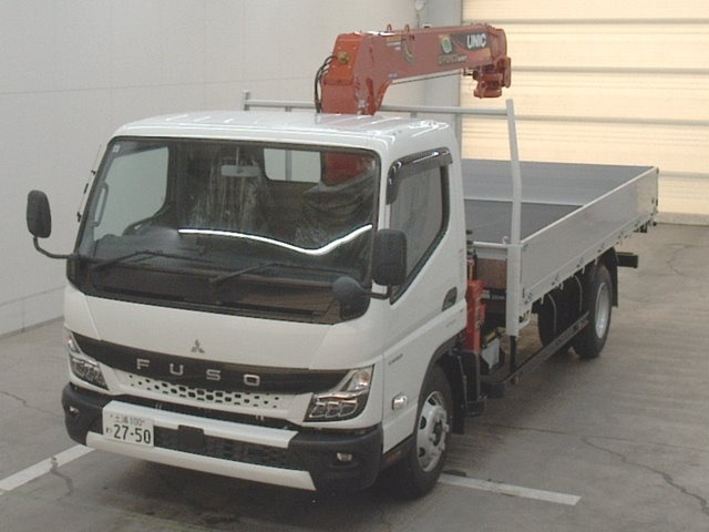 MITSUBISHI CANTER 2024