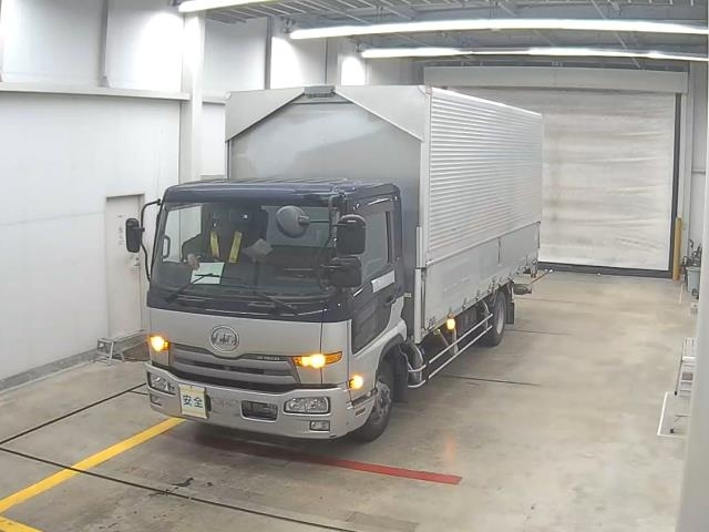 NISSAN CONDOR 2016
