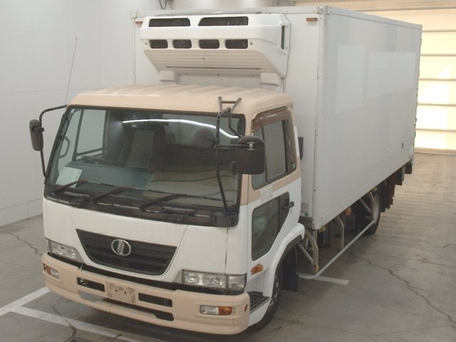 NISSAN CONDOR 2006