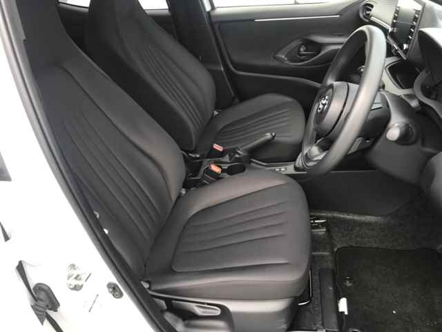 TOYOTA YARIS 2023