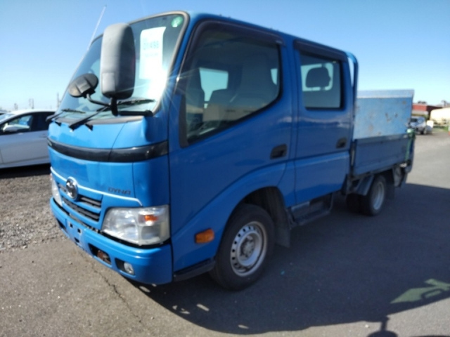 TOYOTA DYNA