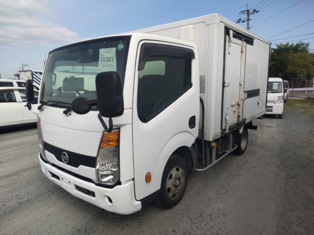 NISSAN ATLAS 2014