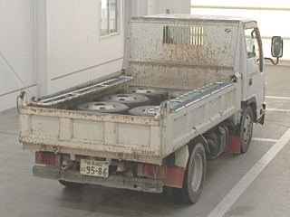 ISUZU ELF 2009