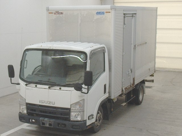ISUZU ELF 2010