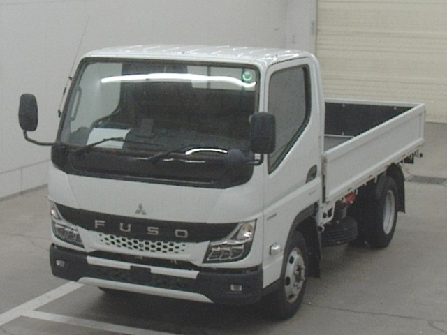 MITSUBISHI CANTER 2023