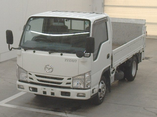 MAZDA TITAN 2015